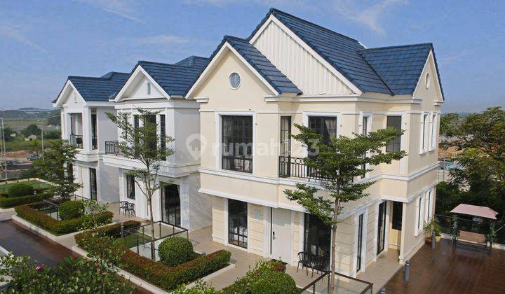 Rumah Mewah 3 Lantai Siap Huni Sisa Satu di Suvarnaa Suteraa 1
