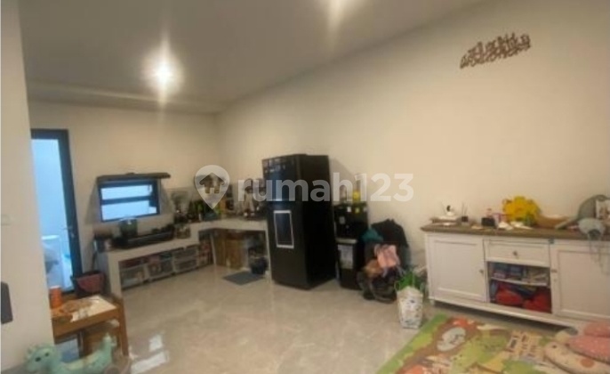 Just Bring Your Suitcase. Fully Furnished House in Citra Garden Bintaro 2