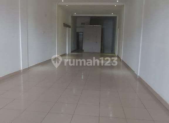 Ready-to-Use Shop House in Strategic Location, Duren Sawit, East Jakarta R1689