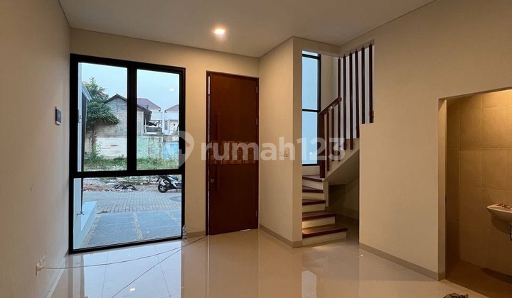 Scandinavian House Underground Electricity in Cluster 2