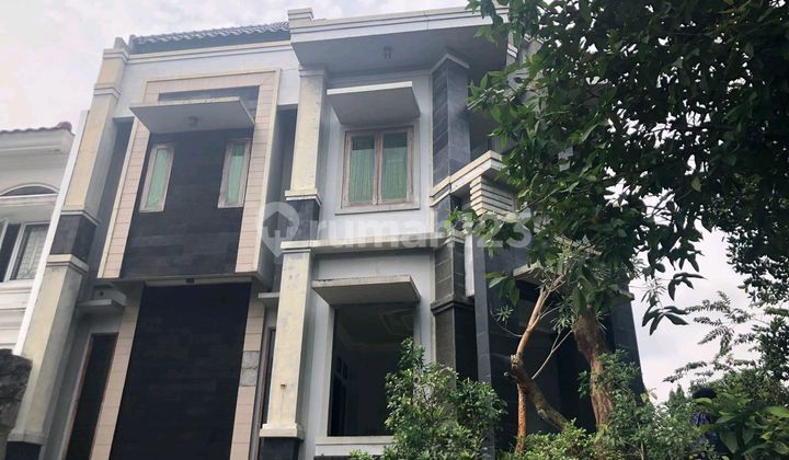 Rumah 2 Lantai Hook Citra Grand Cibubur