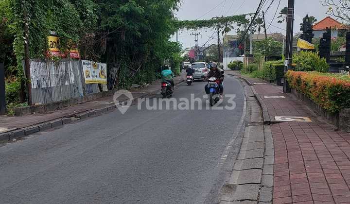 For Rent: Premium Location Shop House For Rent: Premium Location Shop House