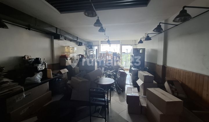 Strategically Located Shop House 2