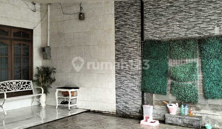 Rumah 2 Lantai Harga Bagus di Lokasi Strategis Duren Sawit 2