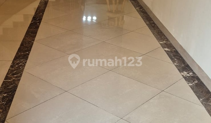 Disewakan Rumah Nyaman Terawat Lokasi Strategis di Rawamangun 2