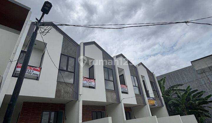 Rumah 2 Lantai Modern Harga Terjangkau Di Taman Surya 5, Kamu Nggak Penasaran? Rumah Bagus HGB di Jl. Taman Surya 5, Pegadungan, Kec. Kalideres, Kota Jakarta Barat, Daerah Khusus Ibukota Jakarta, Taman Surya 1