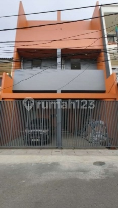 Newly Built Houses in Tanjung Duren