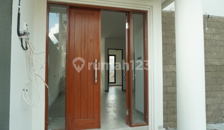 Rumah 3 Kamar Fasad Modern di Padangsambian Denpasar Barat 2