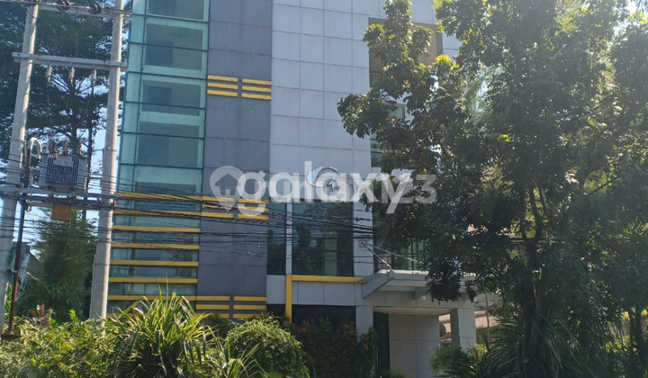 Jemursari Main Road, Ready-to-Use Building