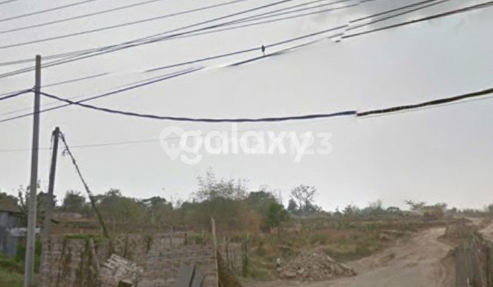 Land in Raya Kedamean is suitable for industrial plots or housing. Land in Raya Kedamean is suitable for industrial plots or housing.