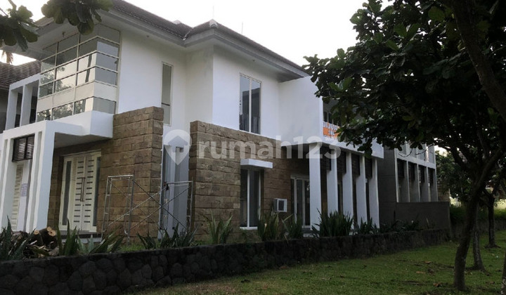 Rumah Dijual Diamond Hill Citraland Surabaya