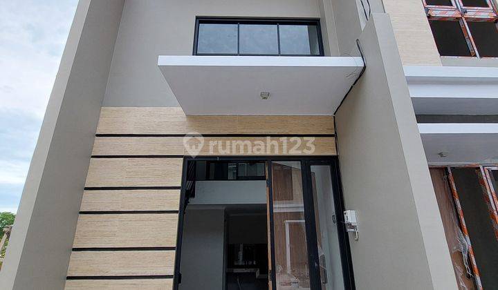 Rumah Dekat Merr 500juta Di Wonorejo Rungkut 1