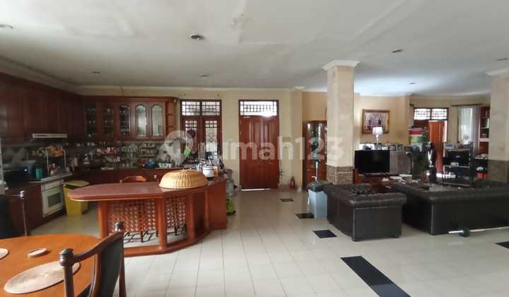 Dijual Cepat. Harga Bu. Rumah Siap Huni, Terawat, Kokoh.di Pondok Labu. Shm 2