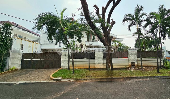 Dijual Rumah Mewah Dengan Kolam Renang Pondok Indah. Shm. Dekat Internasional School. Jis.nego 1