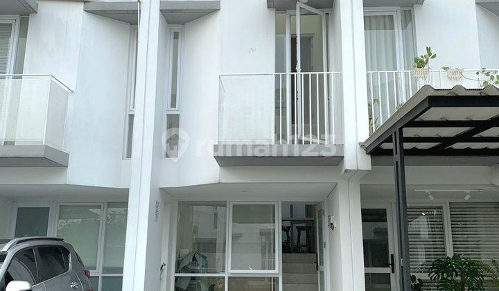 Dijual Cepat. Rumah 2 Setengah Lantai Minimalis, Furnish. Dekat Aeon Mall . Myza Flat House