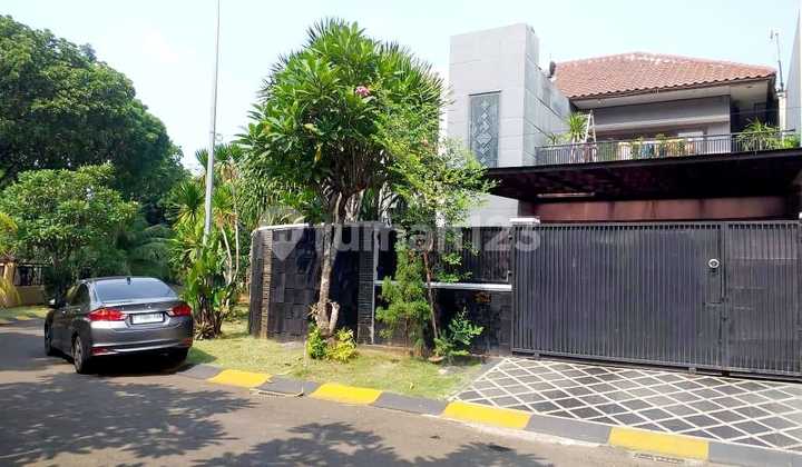 DiJual Rumah Bagus di Puspita Loka BSD , Tangerang. Dekat sekolahan 