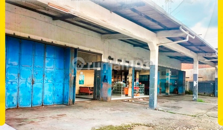 Ruang Usaha di Makamhaji Kartasura Cocok untuk Bengkel / Gudang Ruang Usaha di Makamhaji Kartasura Cocok untuk Bengkel / Gudang