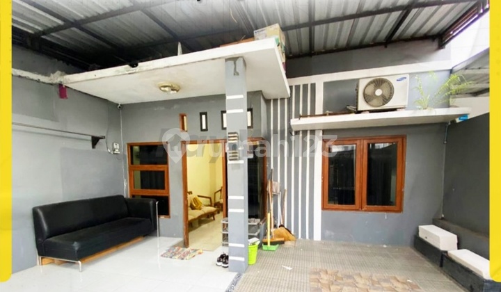 Ready-to-Occupy Full Building House in Mojosongo, Jebres 1