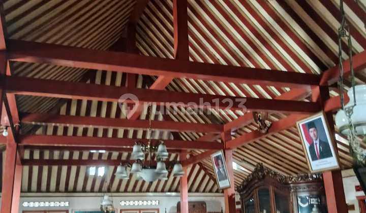 Dijual Rumah Mewah Klasik Interior Full Jati di Gemolong Sragen 2