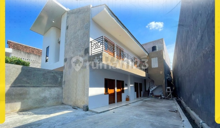 Exclusive 8-Room Boarding House for Sale, Ready to Occupy in Sumber, Banjarsari 1