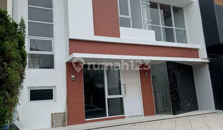 Di Jual Rumah Full Renov Cluster Serenade Lake Gading Serpong