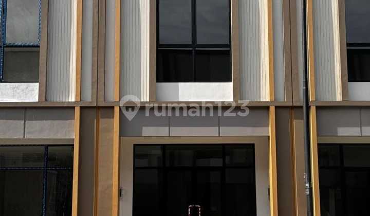 For Rent Cheapest Shop House Il Lago Grande New Paramount Gading Serpong