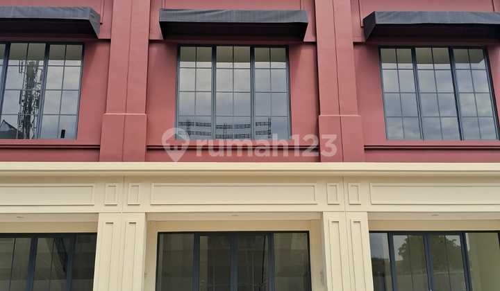 Ruko Madison 2 Floors for Rent in Gading Serpong