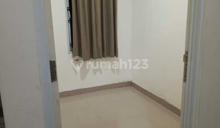 Di Sewakan Rumah 2 Lantai Cluster Jasmine Graha Raya Tangerang Selatan di Graha Raya 2