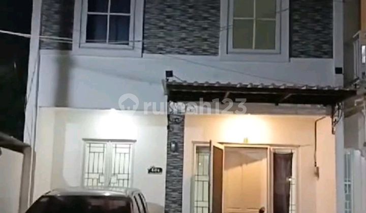 For Rent 2-Story House in Jasmine Cluster, Graha Raya, South Tangerang at Graha Raya