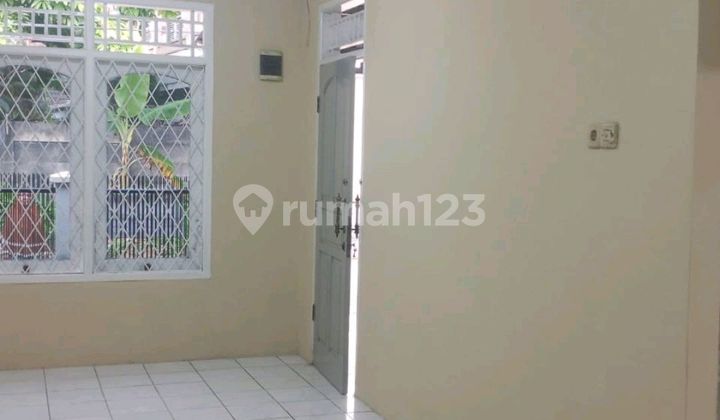 Rumah Bagus Murah Dekat Graharaya 2