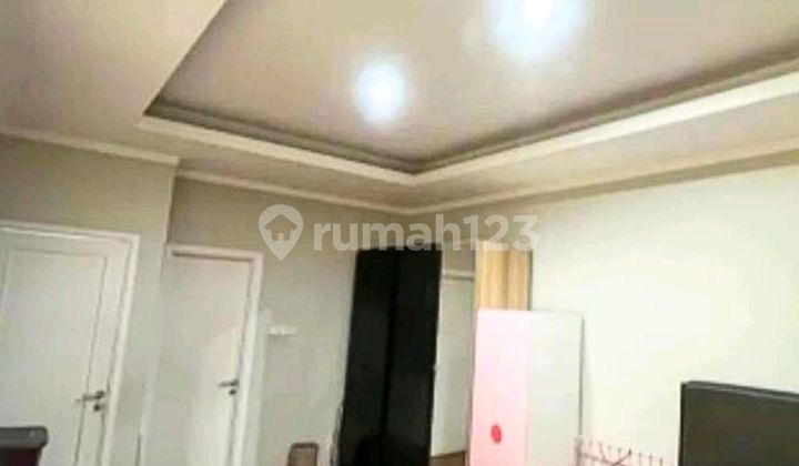 For Sale. Beautiful Hook House in Kebayoran Bintaro 2