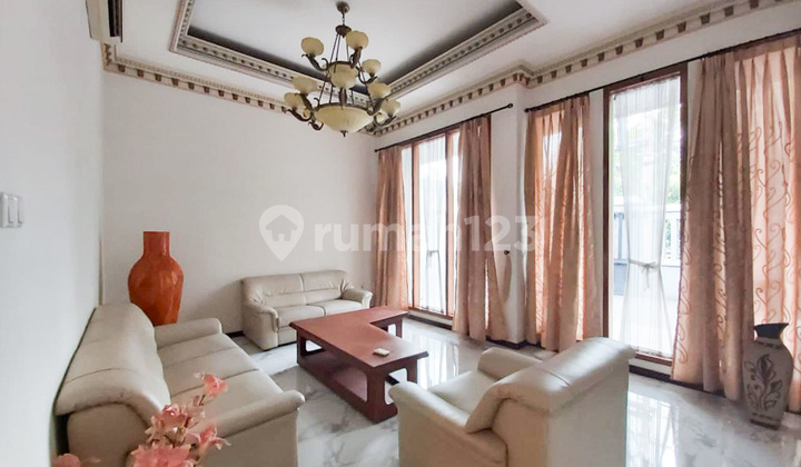 Rumah Mewah Full Furnish Dijual Di Jl Dr Radjiman Solo Kota 2