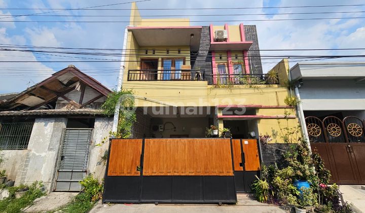 Cheap Sale of Good Ready-to-Live House in Grogol Sukoharjo Solo Baru Cheap Sale of Good Ready-to-Live House in Grogol Sukoharjo Solo Baru