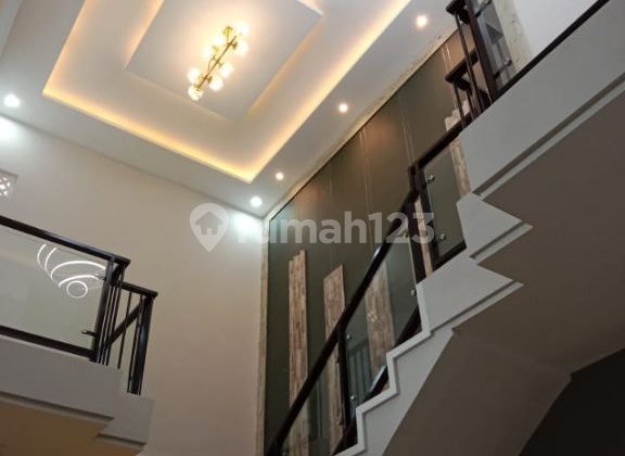Dijual Rumah Baru 5 Kamar Di Mojosongo Solo Utara 2