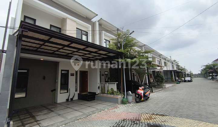 New Modern Minimalist House for Immediate Sale in Gentan Solo 2