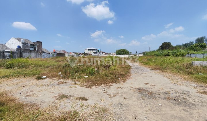 Cheap Sale of Ready-to-Build Land Plots in Kartasura Sukoharjo Cheap Sale of Ready-to-Build Land Plots in Kartasura Sukoharjo