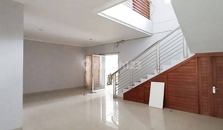 Sewa Rumah Mewah Solo Baru Cocok Untuk Kantor 1