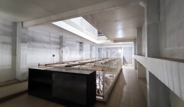 For Sale Good Warehouse Pucang Sawit Jebres Solo City Ready to Use