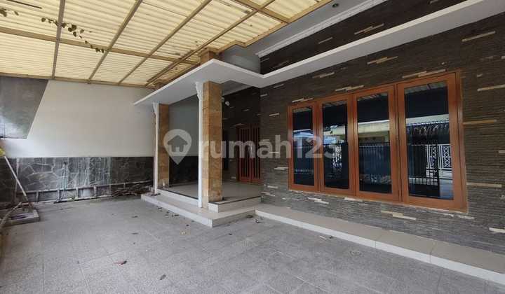 Dijual Rumah Murah Bagus Siap Huni 2 Lantai Kartasura Solo Kota 2