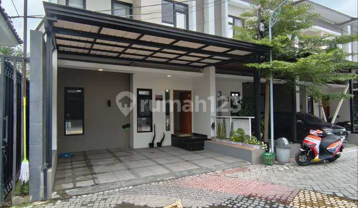 Dijual Segera Rumah Baru Minimalis Modern Gentan Solo Dijual Segera Rumah Baru Minimalis Modern Gentan Solo