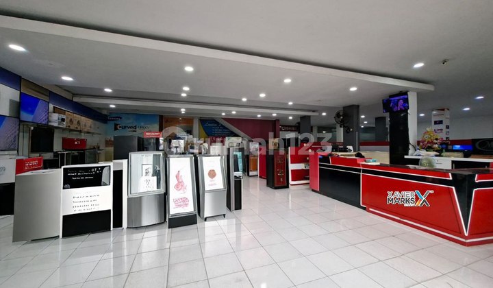 Good 3-Story Commercial Space for Sale in Serengan, Near Solo Baru Good 3-Story Commercial Space for Sale in Serengan, Near Solo Baru