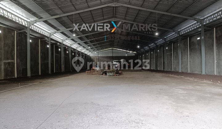 Gudang Bagus Murah Disewakan di Kartosuro Solo Dekat Tol Akses Kontainer Gudang Bagus Murah Disewakan di Kartosuro Solo Dekat Tol Akses Kontainer