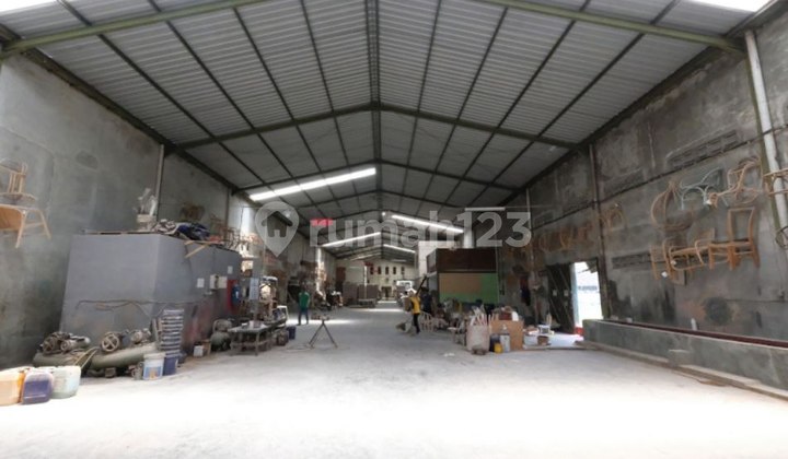 Dijual Gudang Bagus di Gatak Sukoharjo Ada Kantor dan Showroom Dijual Gudang Bagus di Gatak Sukoharjo Ada Kantor dan Showroom