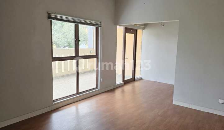 Rumah 2 Lantai Sudah Renovasi Dan Siap Huni di JGC, Cakung, Jakarta Timur