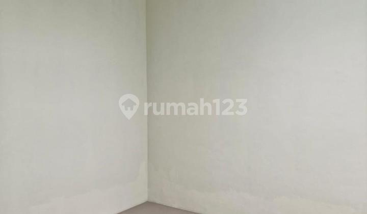 Rumah 2 Lantai Murah dan Berlokasi Strategis Siap Huni di Pejuang Jaya Harapan Indah Bekasi 2