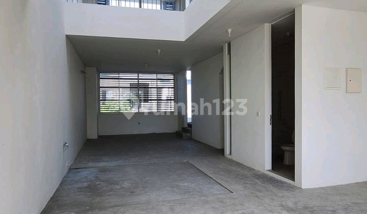 Strategic Ruko Graha Natura Surabaya for Sale or Rent Strategic Ruko Graha Natura Surabaya for Sale or Rent