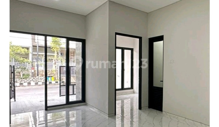 Kutisari Indah Utara IV 2