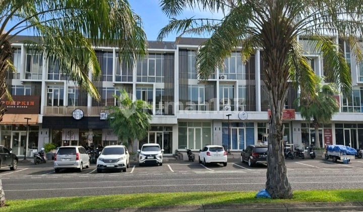 Ruko Northwest Boulevard Nv5