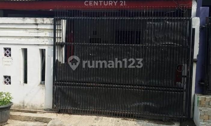 Dijual Cepat Rumah Strategis di Puri Harapan Bekasi Harga Menarik