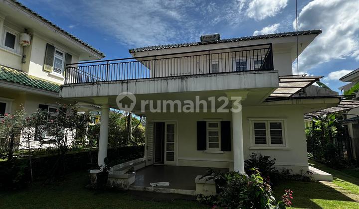 For Sale Fast, Well-Maintained Villa with Spacious Carport in Puncak Resort Bogor